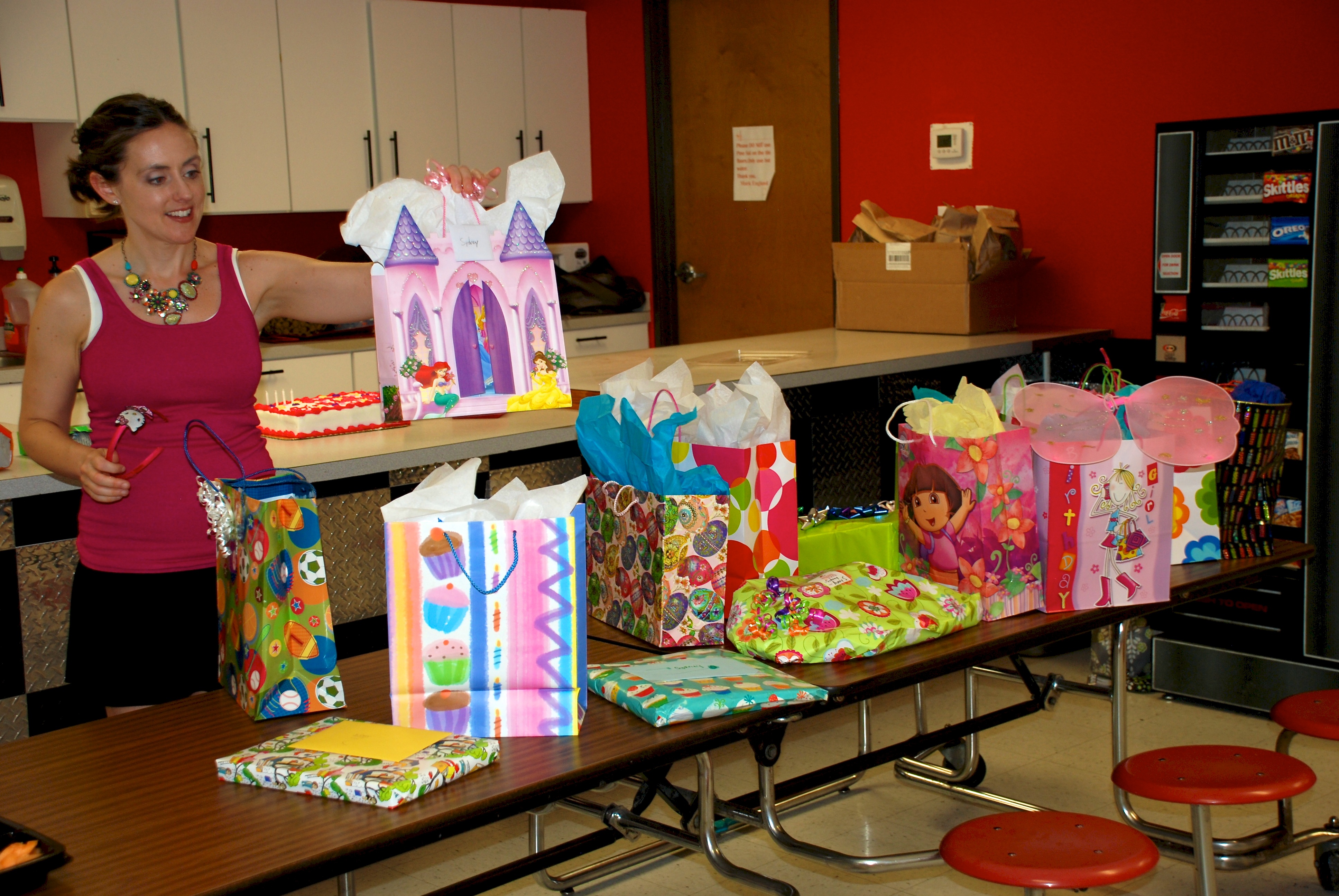 2012-05-20-Sydney's 4th BD-16.jpg